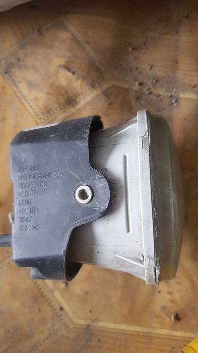 Противотуманная фара на Крайслер 300 С