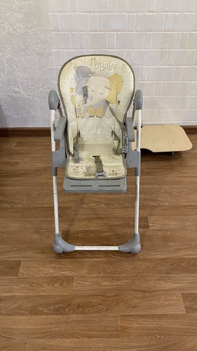 Детский стульчик для кормления