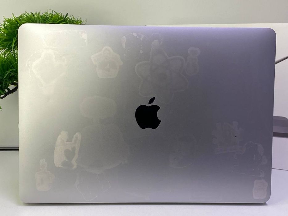 Machook Pro core 15 (2019)