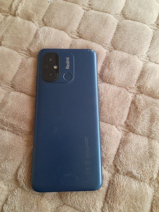 Телефон Redmi 12c