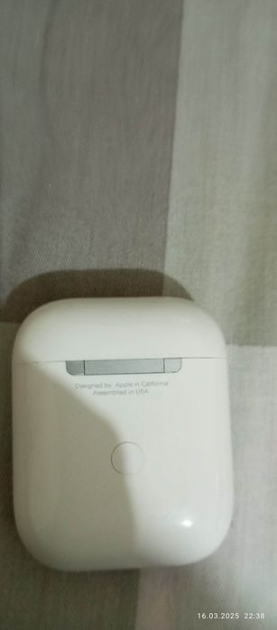 Продам Айрподсы почти рабочие