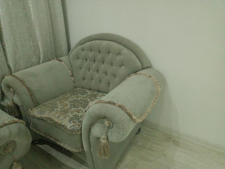 Продам диван 3*1