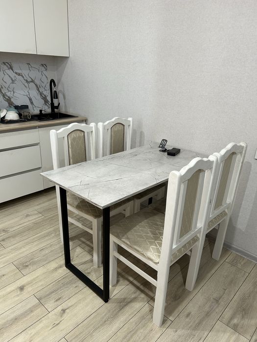 стол со стульями