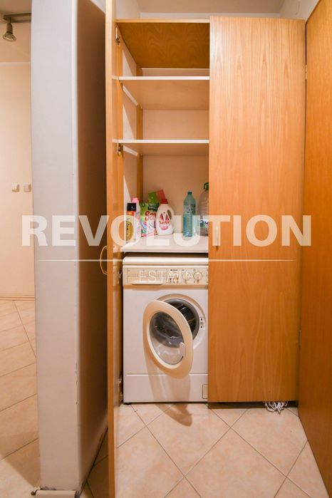 Дава се под наем Тристаен апартамент в София, Иван Вазов - 100 кв.м за 897.6 € - Снимка #10