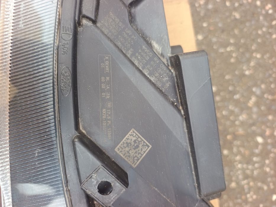 Far Ford Focus 4 facelift Full Led stare impecabila