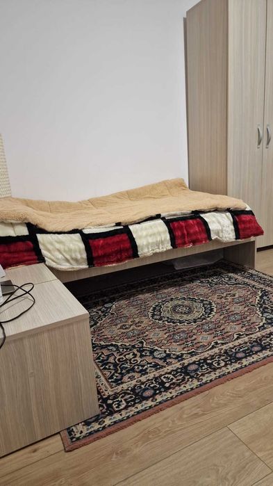 Casă cu 5 camere, 3 APARTAMENTE de vânzare! OCAZIE MAXIMĂ, PREȚ MINIM!