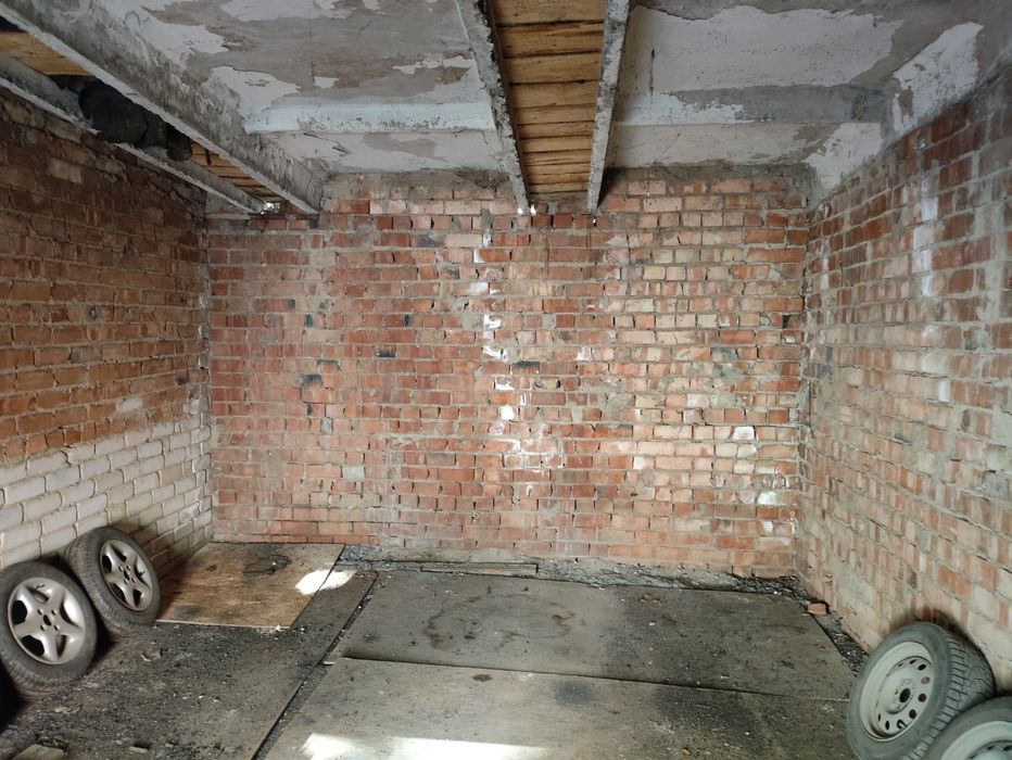 Продам гараж в тополиной роще