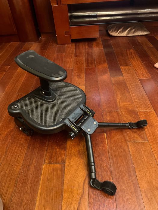 Продам подножку для коляски