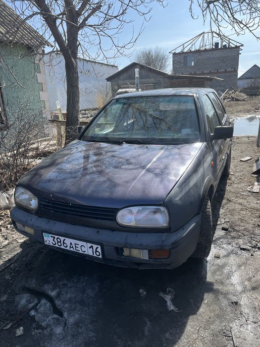 продам гольф 3  на разбор