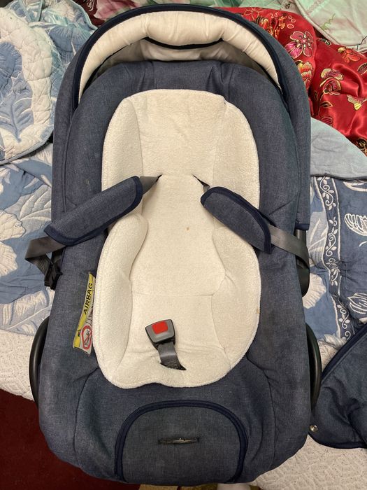 Продам детское автокресло