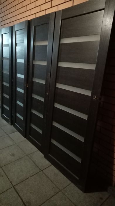 Срочно, Продам двери в хорошем состоянии