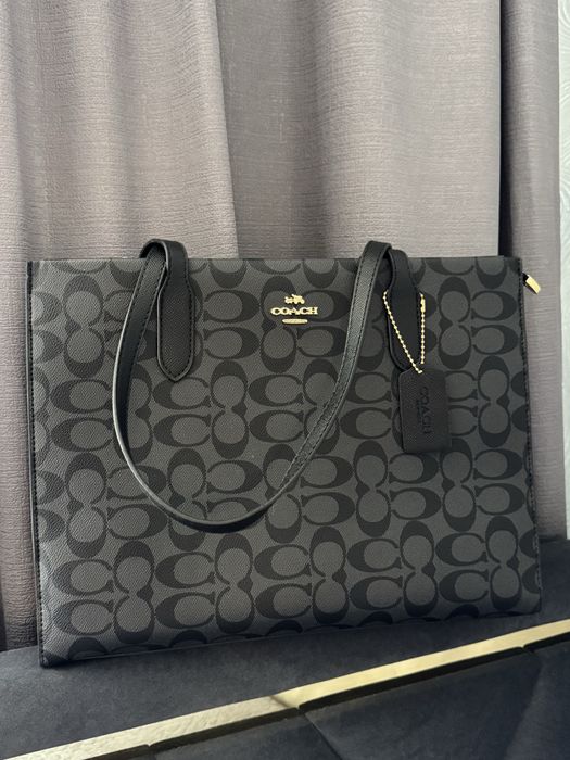 Продам сумку Coach