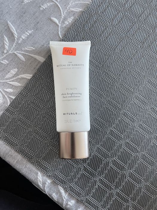 Rituals exfoliant pentru fata