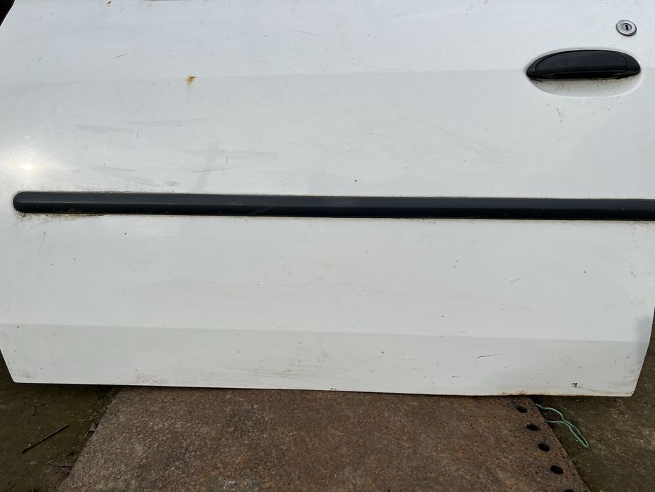 Usa dacia logan faza 1