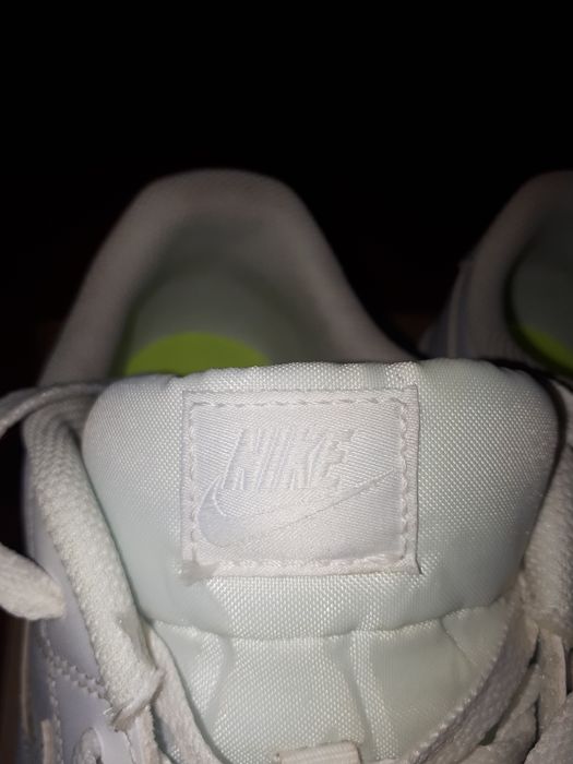 NIKE Court Royale 2 NN