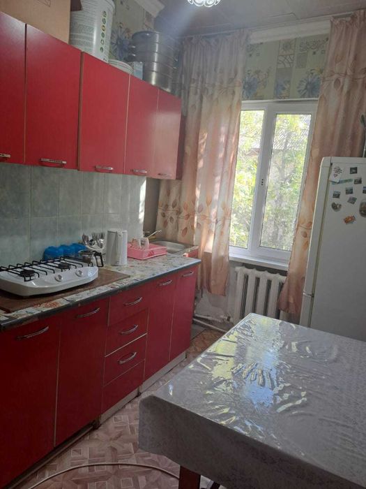 продается 3 ком квартира болгарского типа