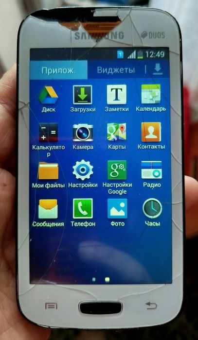 Телефоны разной модели рабочие