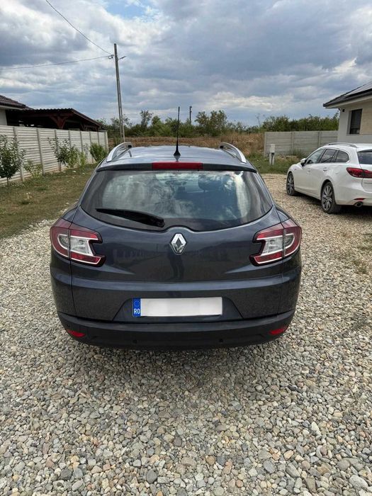 Renault Megane Combi 1.5 dCi | 2016 | Cutie manuală | 5.100 € ușor negociabil