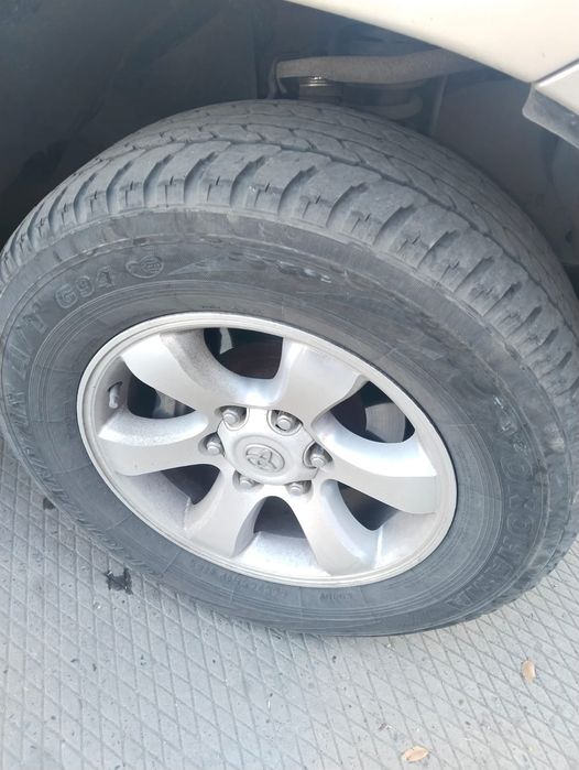 Продаю шины Yokohama