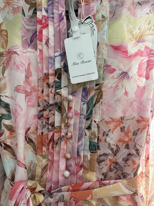 Нова бутикова рокля Miss Rosier, размер М