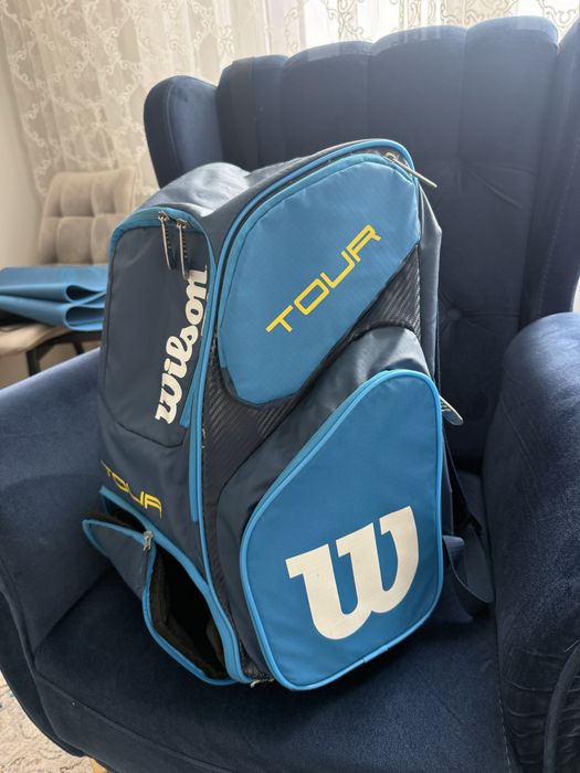 Продам рюкзак / сумку Wilson TOUR