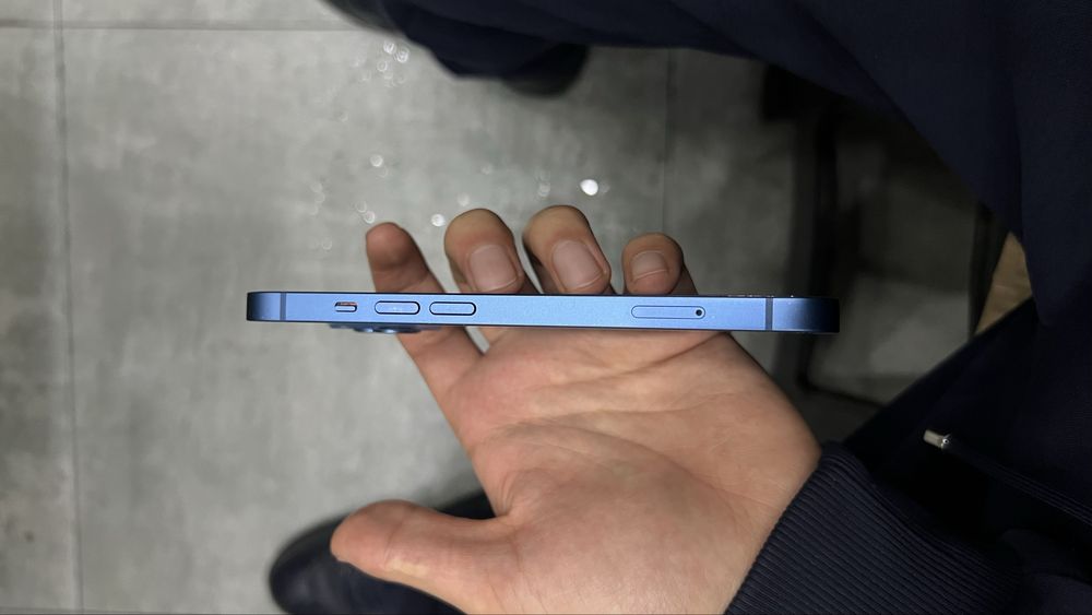 IPhone 13 blue 128гб