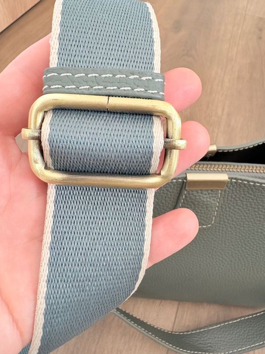 Кожаная сумка из натуральной кожи в отличном состоянии