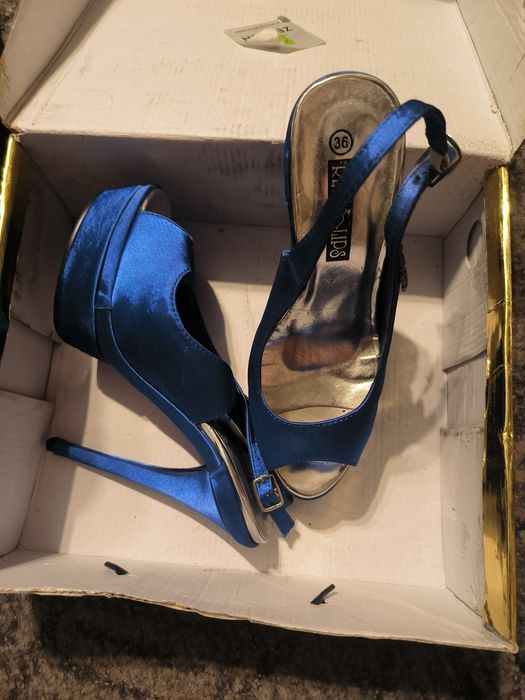 Pantofi damă stare bună