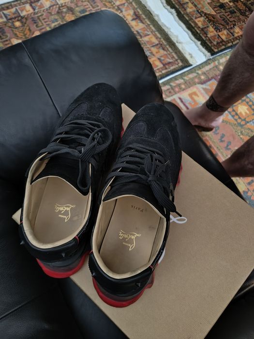 Sneakers Christian Louboutin Louishark Flat Suede/Glitter Black – EU 45 – Full Set