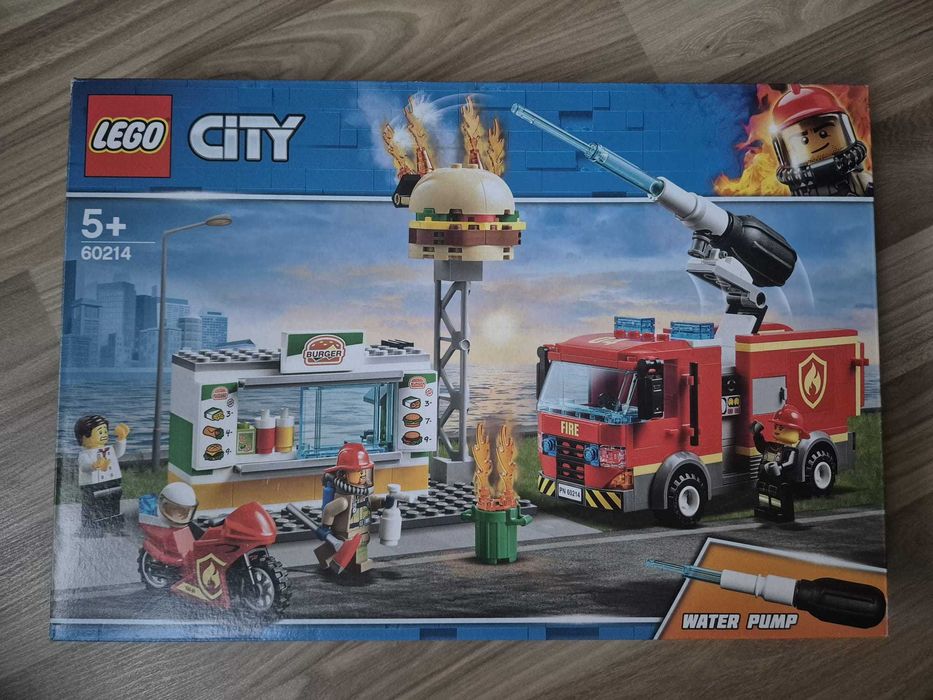 Lego city restaurant burger pompieri SET COMPLET