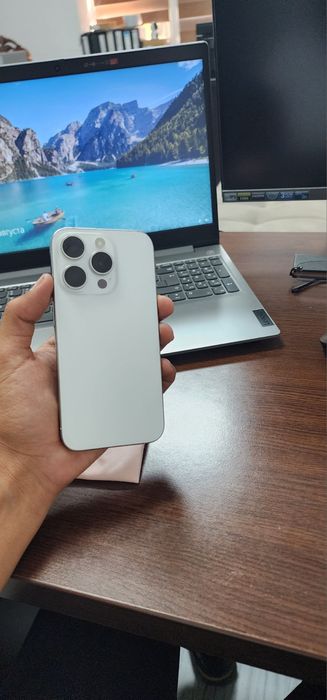 Iphone 15 pro oq 128.