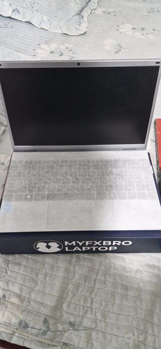 Intel MYFXBOOK 8 RAM 256