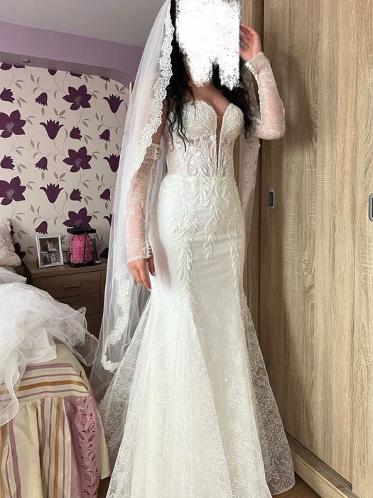 Rochie mireasa dantela cu treba detasabila