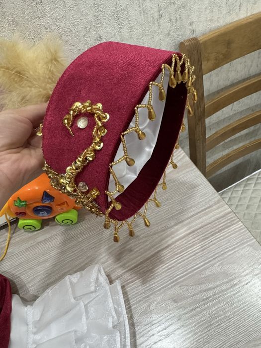 Продам костюм на тусау кесер