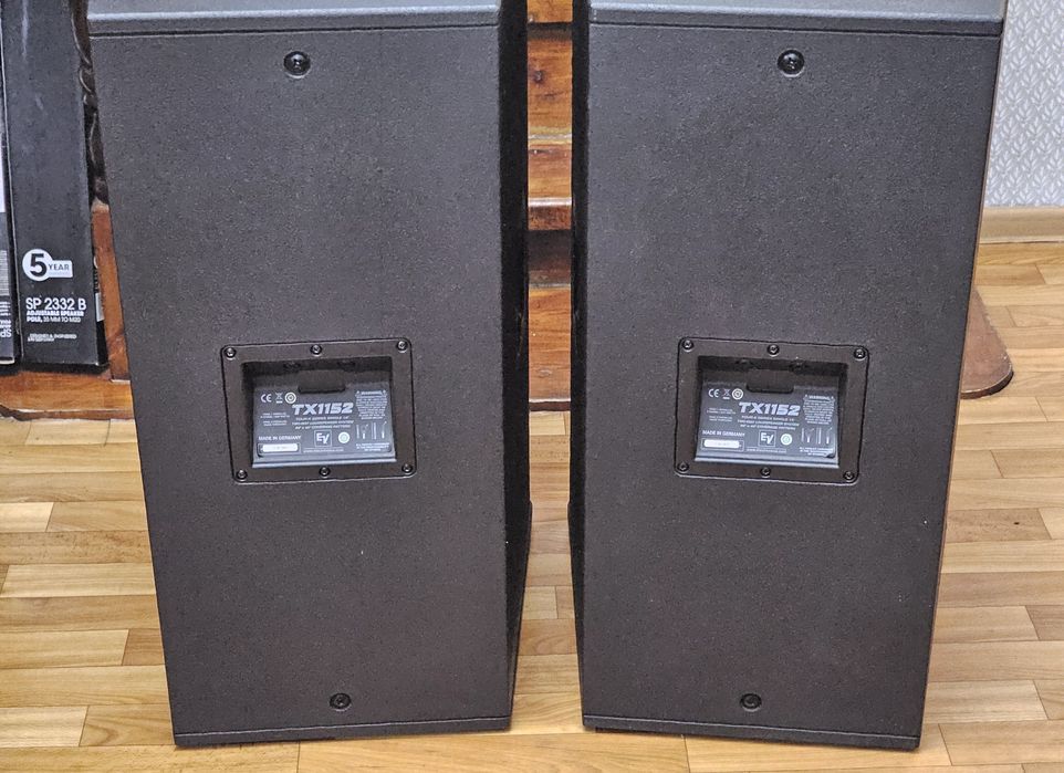 Пассивные колонки ELECTRO-VOICE TX1152