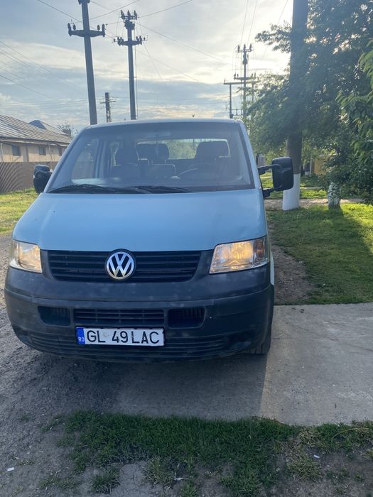 Vând Volkswagen T5 2005