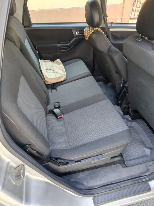 Vând Opel Meriva A
