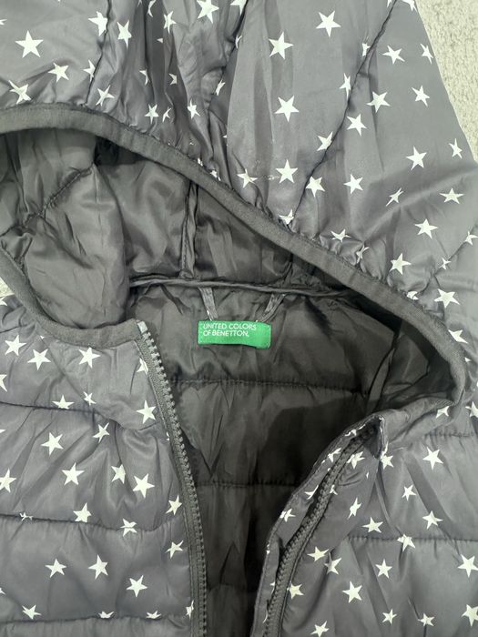 Продам детские куртки