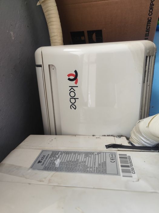 2 бр стари климатици Kobe