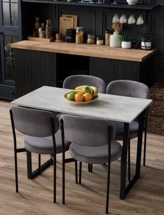 Стильный и прочный стол для дома, кухни или рабочего пространства.