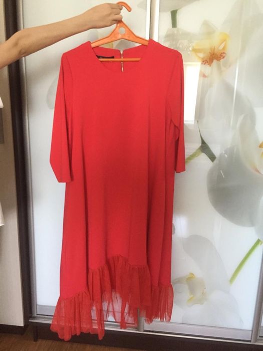 Красивое вечернее платье в ресторан