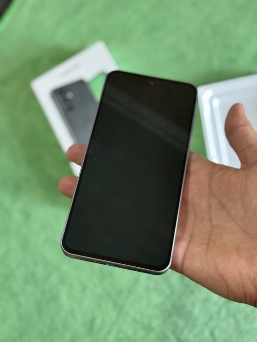 Samsung a56 8/256 idial