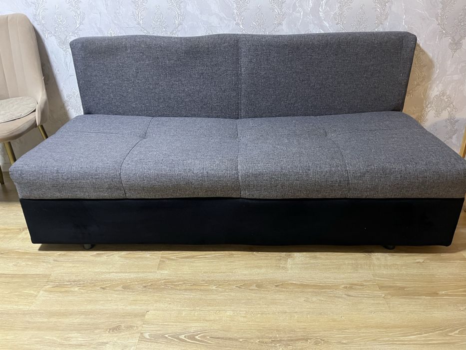 Мебель комплектом срочно (диван, кресла, ковер) – 55 000 ₸ есть торг