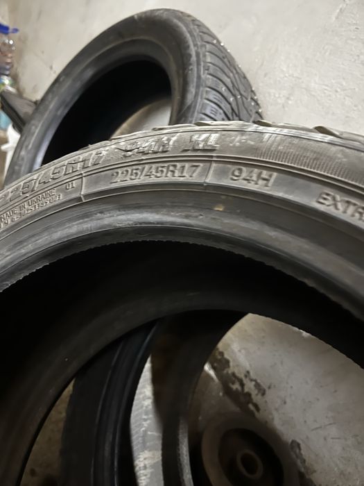 Лепучка резина 225/45/17
