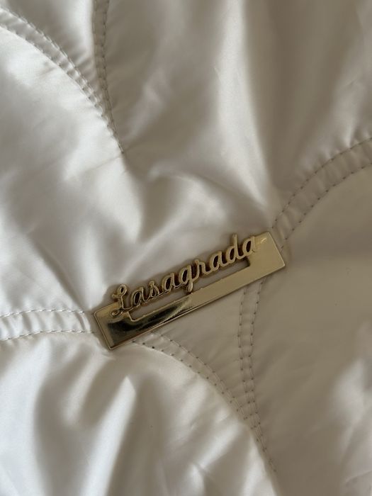 Весенняя куртка за 30 тыс