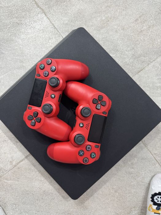 Ps4 slim пс4 с двумя контролерами