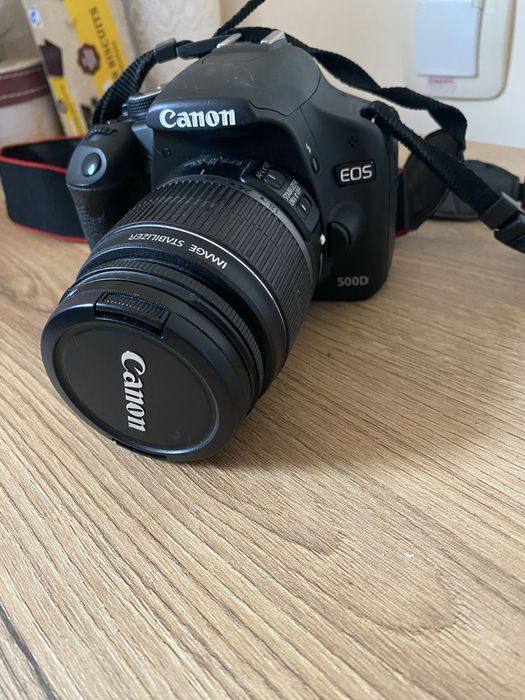 Фотоапарати Canon Eos Nikon F-50 Sony Cybershot и Обектив