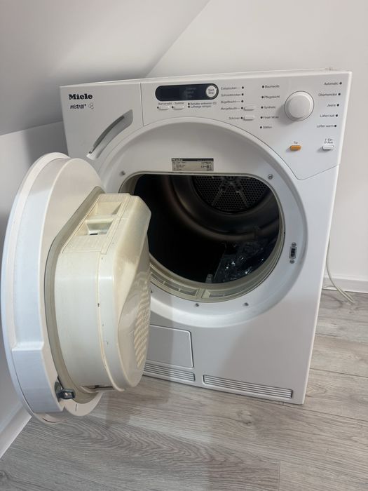 Сушилня Miele нова