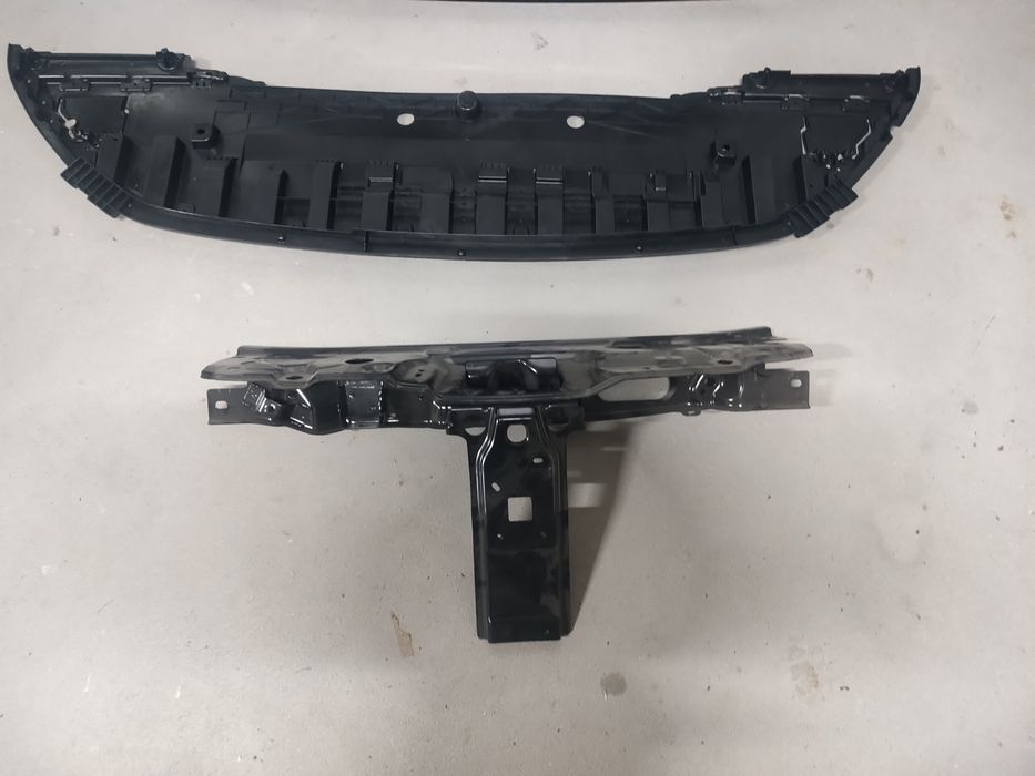 Bara fata , scut (reflector )bara , trager Logan 2021,2022