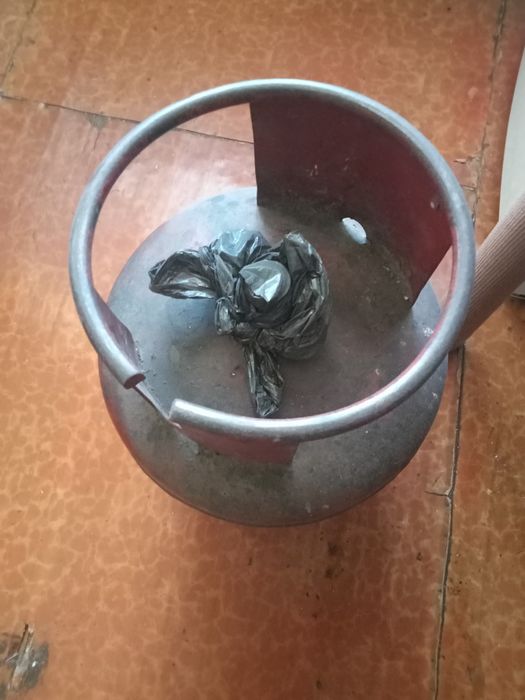 Продаю балон газовый